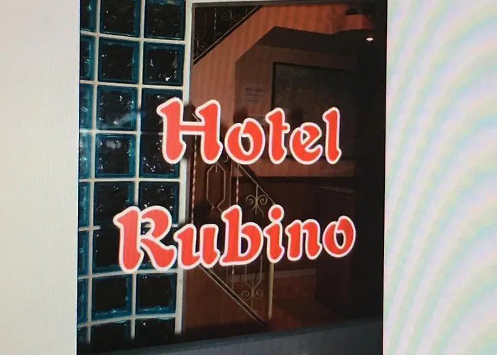 Rubino 2* Roma