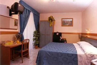 Otel Rubino 2*